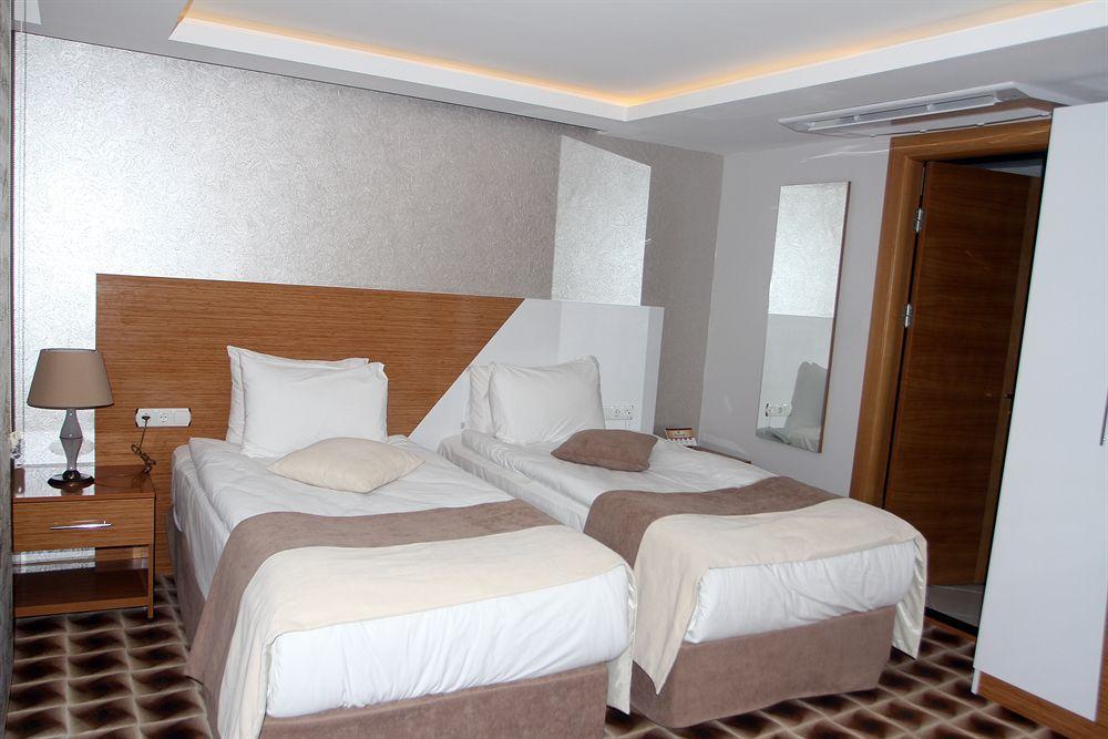Way Hotel Izmir Bagian luar foto