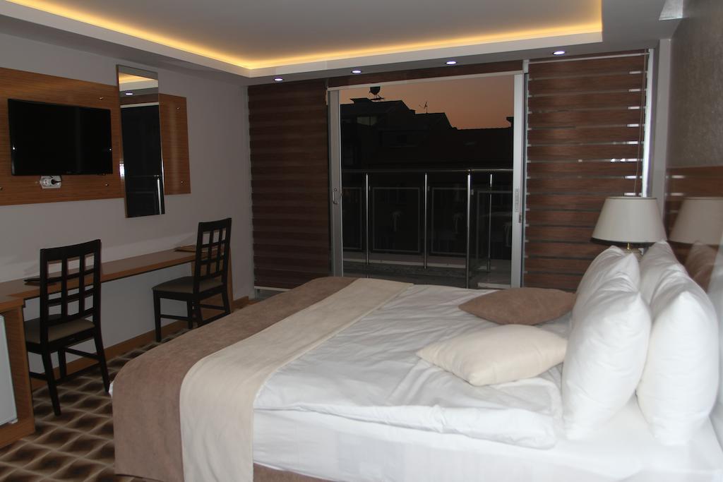 Way Hotel Izmir Ruang foto